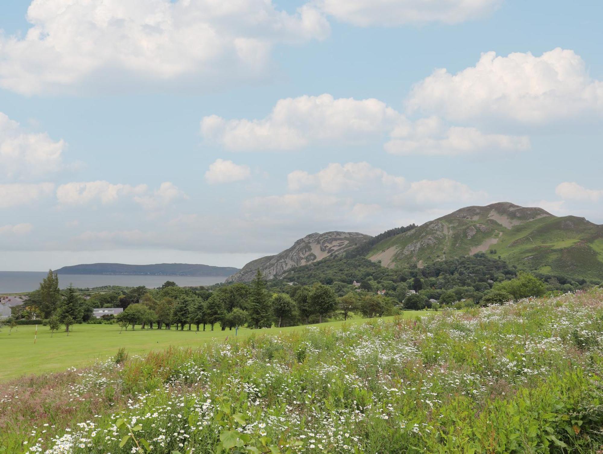 2 Cae Glas Penmaenmawr ภายนอก รูปภาพ